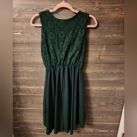 Italian Lace Top - Picture 2 of 3